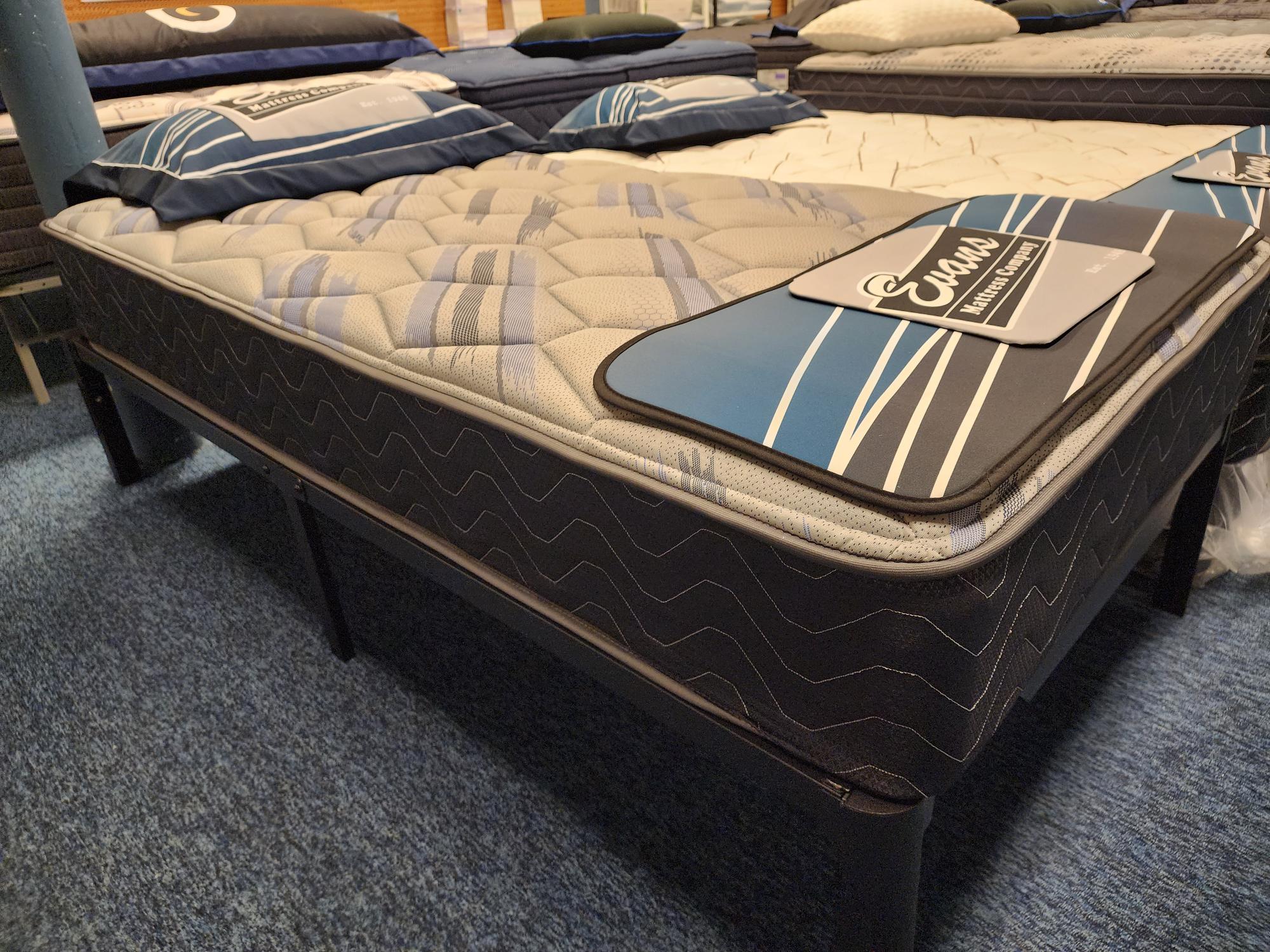 Menekaunee mattresses for sale